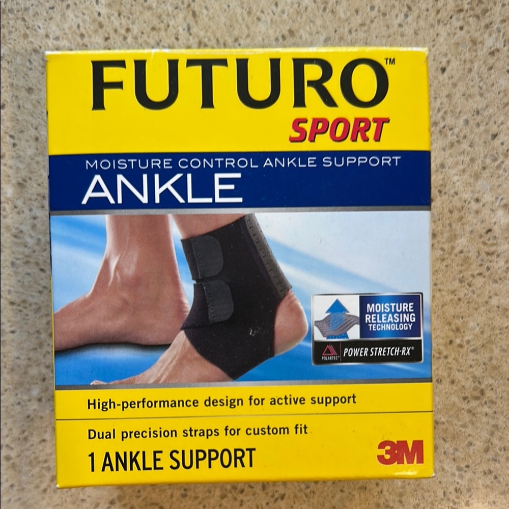 FUTURO Sport Ankle Support
